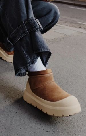 UGG