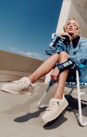 UGG