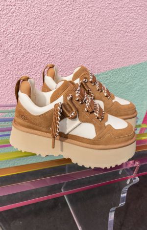 UGG